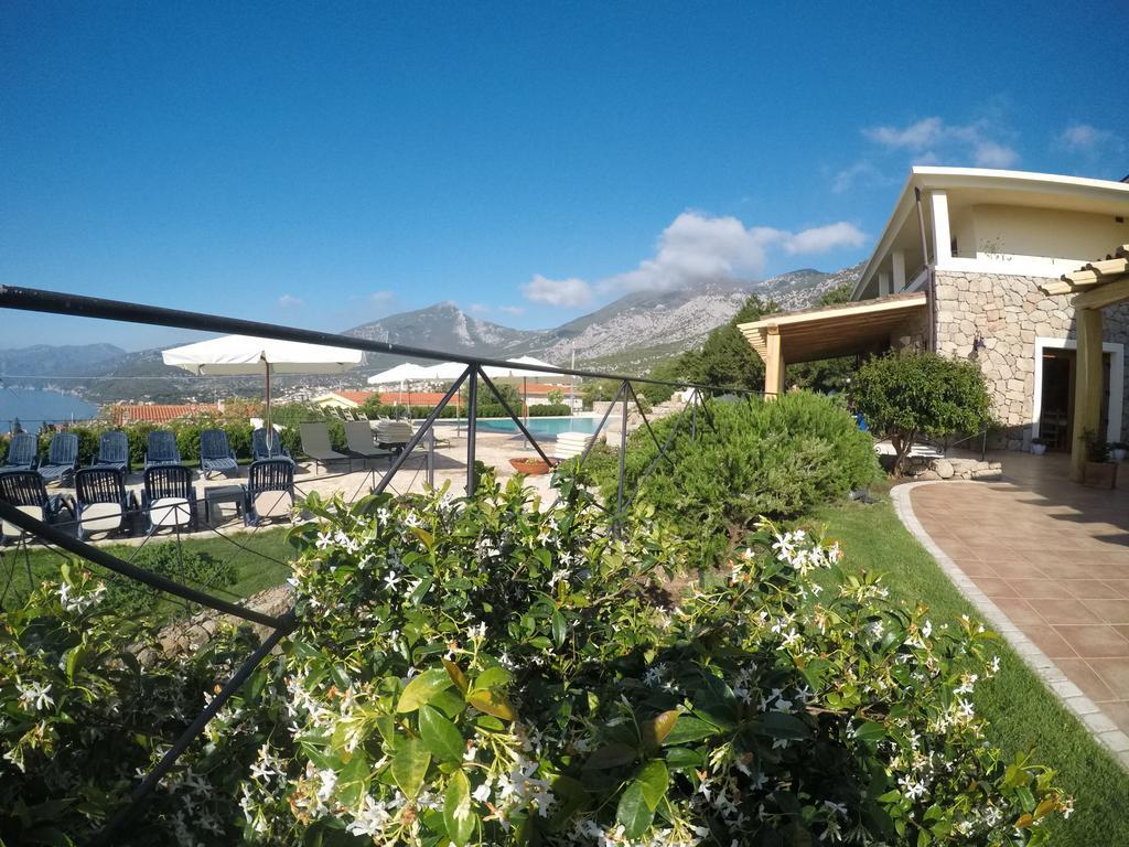Hotel Villa Gustui Maris Cala Gonone Εξωτερικό φωτογραφία