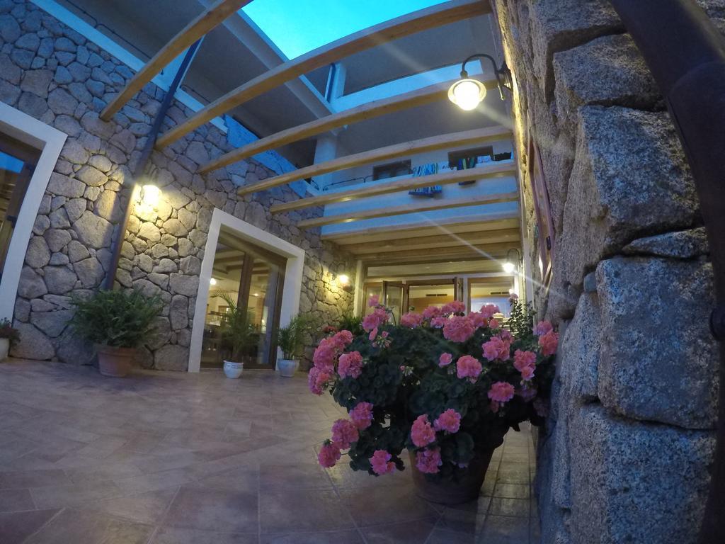 Hotel Villa Gustui Maris Cala Gonone Εξωτερικό φωτογραφία