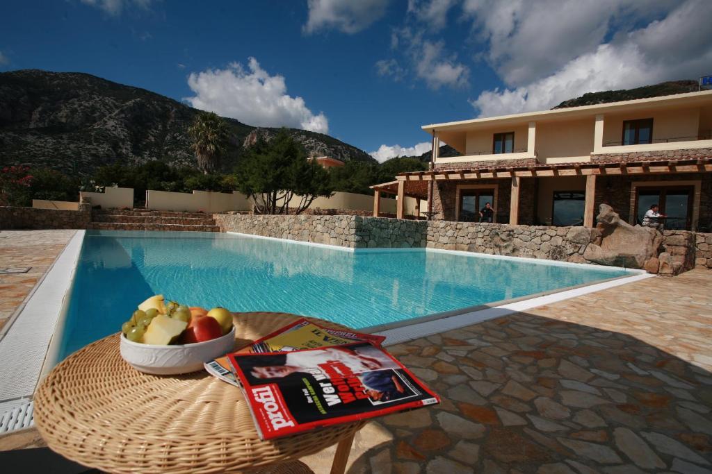 Hotel Villa Gustui Maris Cala Gonone Εξωτερικό φωτογραφία